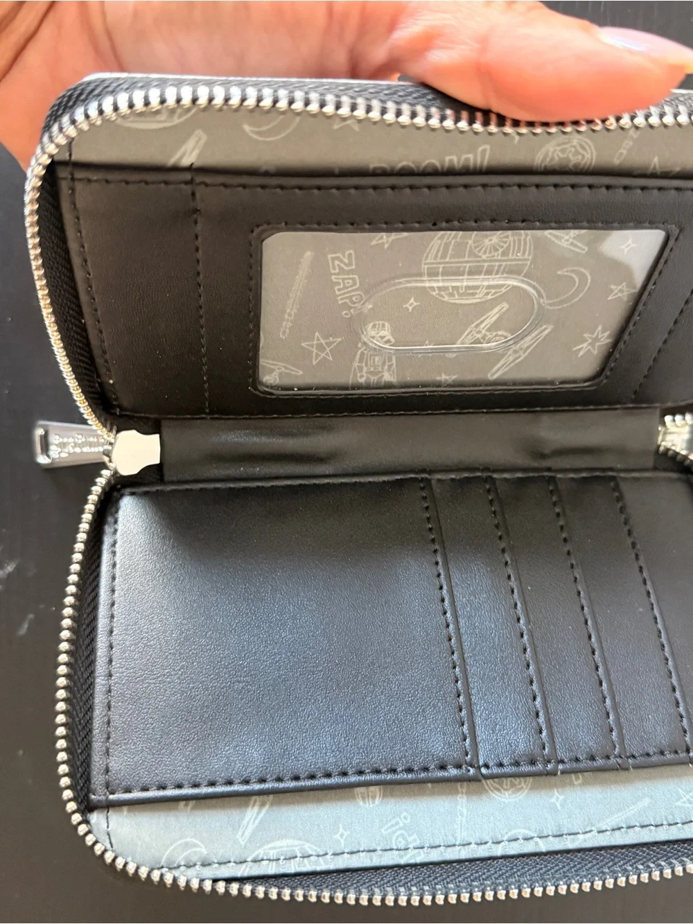 Loungefly Star Wars Comic Panel Zip Wallet in White, Black, Green